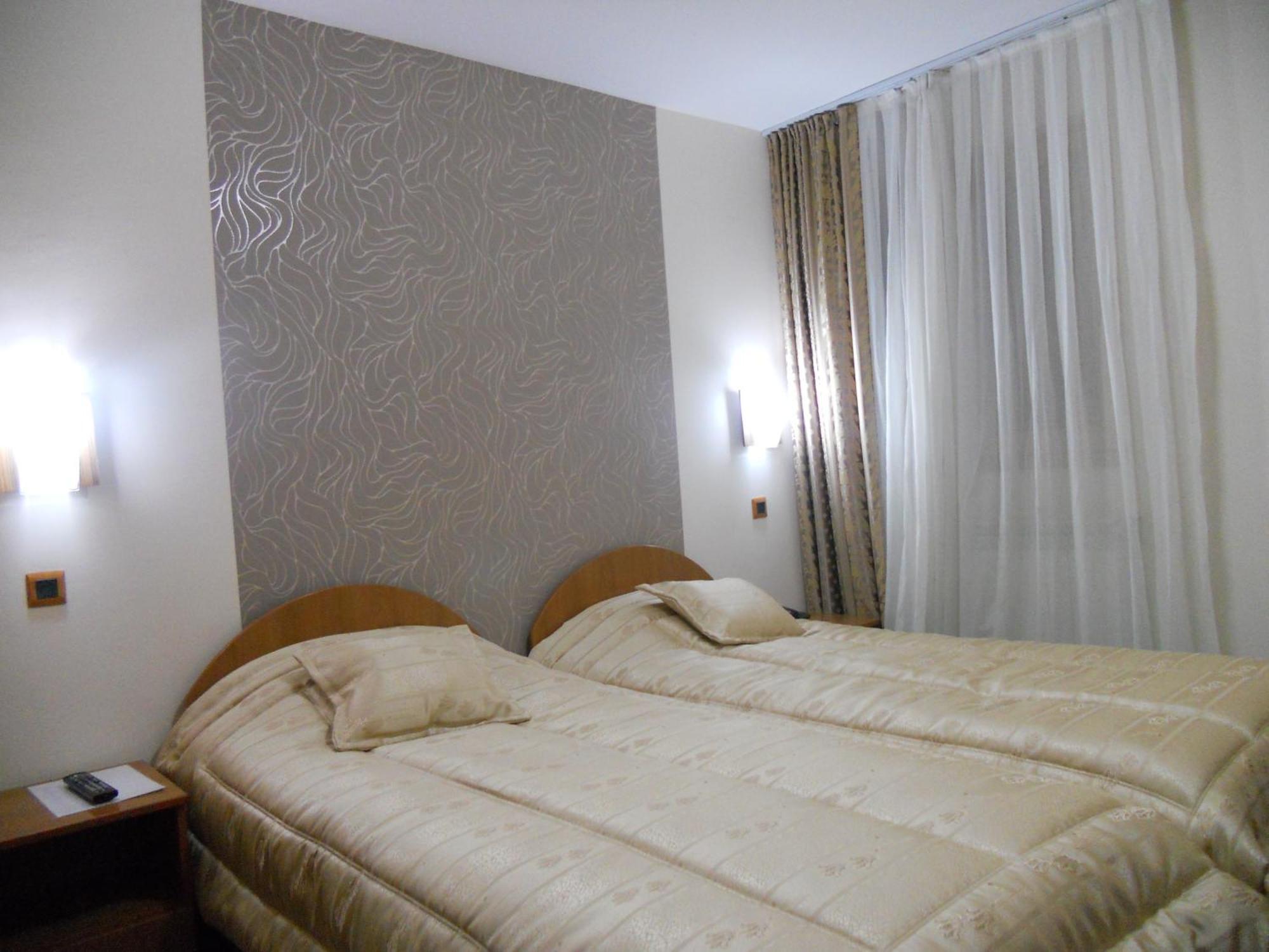 Hotel Kanet Skopje Exterior photo