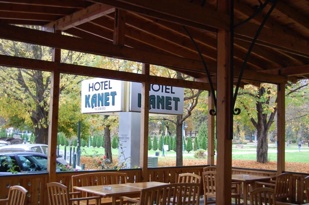 Hotel Kanet Skopje Exterior photo